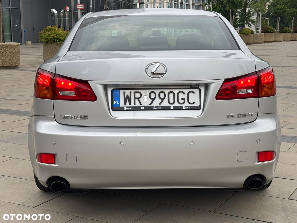 Lexus IS 250 Elegance - 4