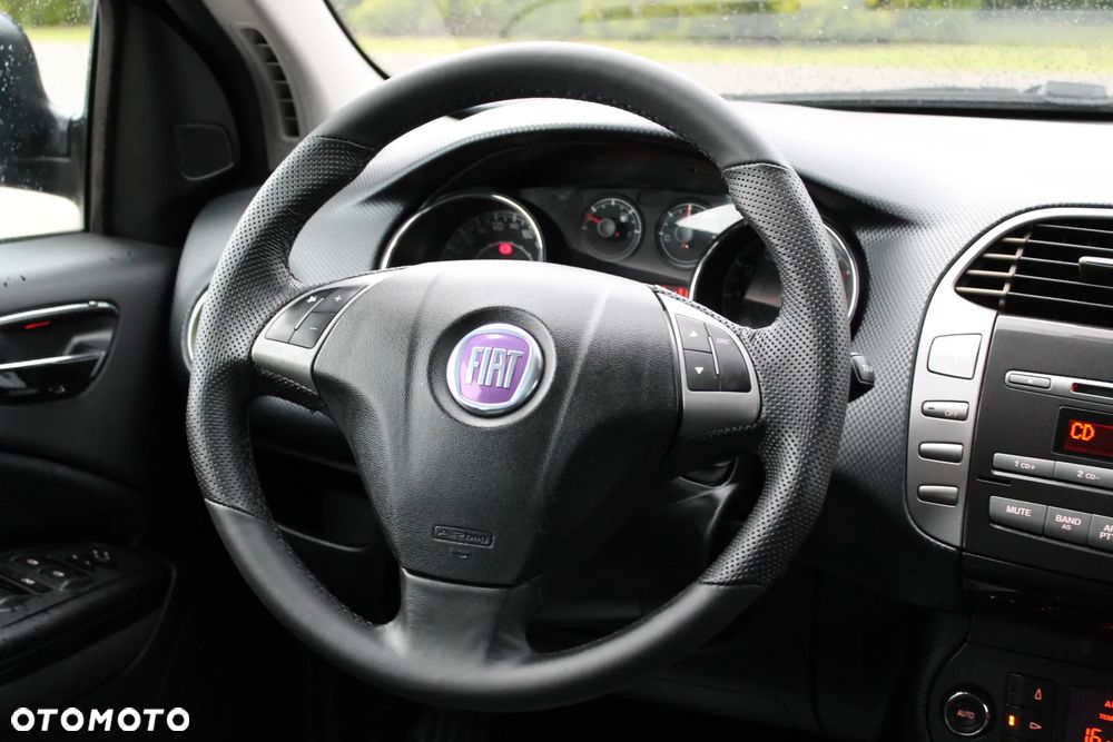 Fiat Bravo 1.4 T-JET 16V Emotion - 24