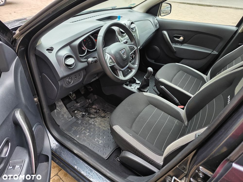 Dacia Sandero TCe 90 Laureate - 9