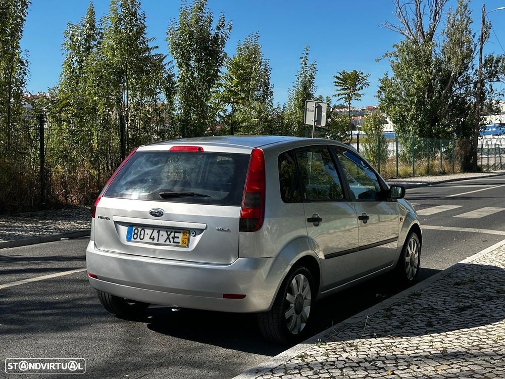 Ford Fiesta 1.4 TDCi Ghia - 5