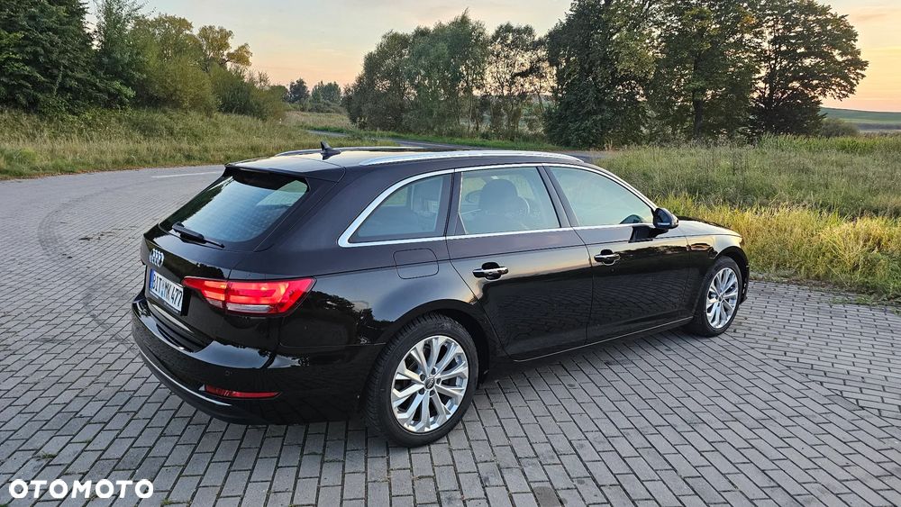 Audi A4 Avant 2.0 TDI ultra S tronic - 9