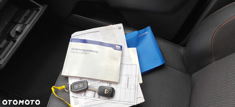 Dacia Lodgy dCi 110 Stepway Celebration - 18