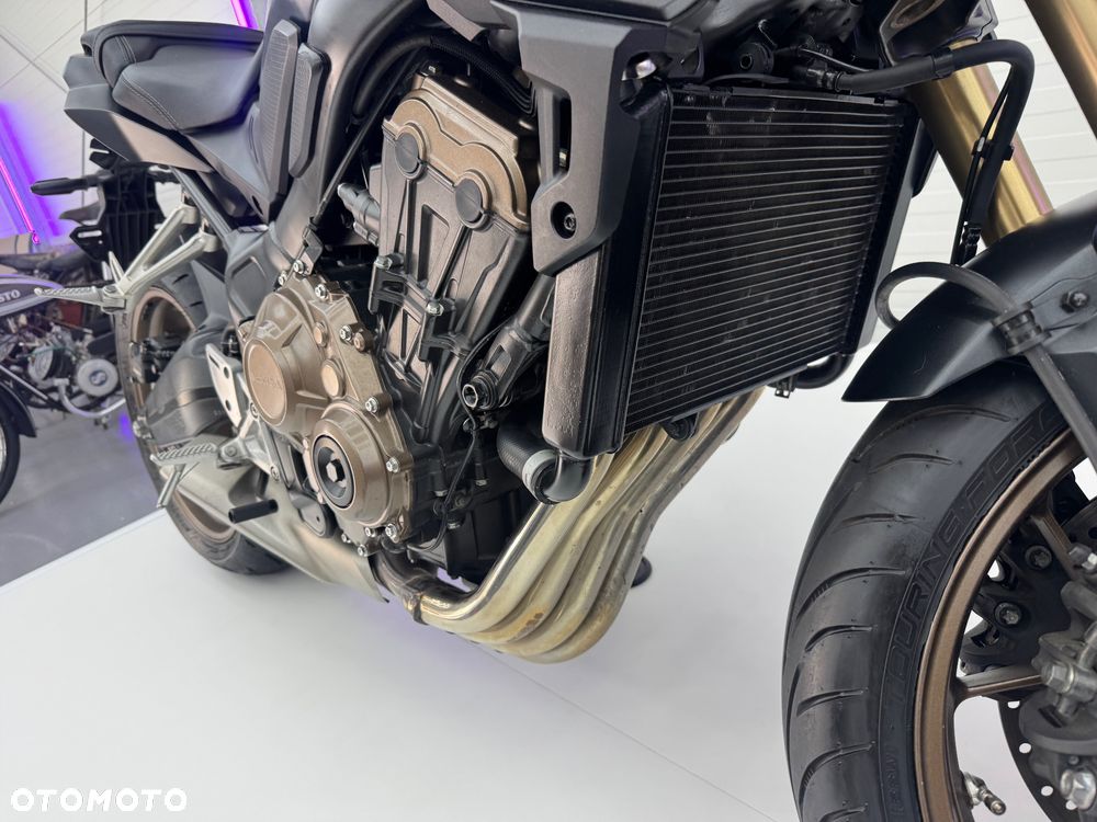 Honda CB - 13
