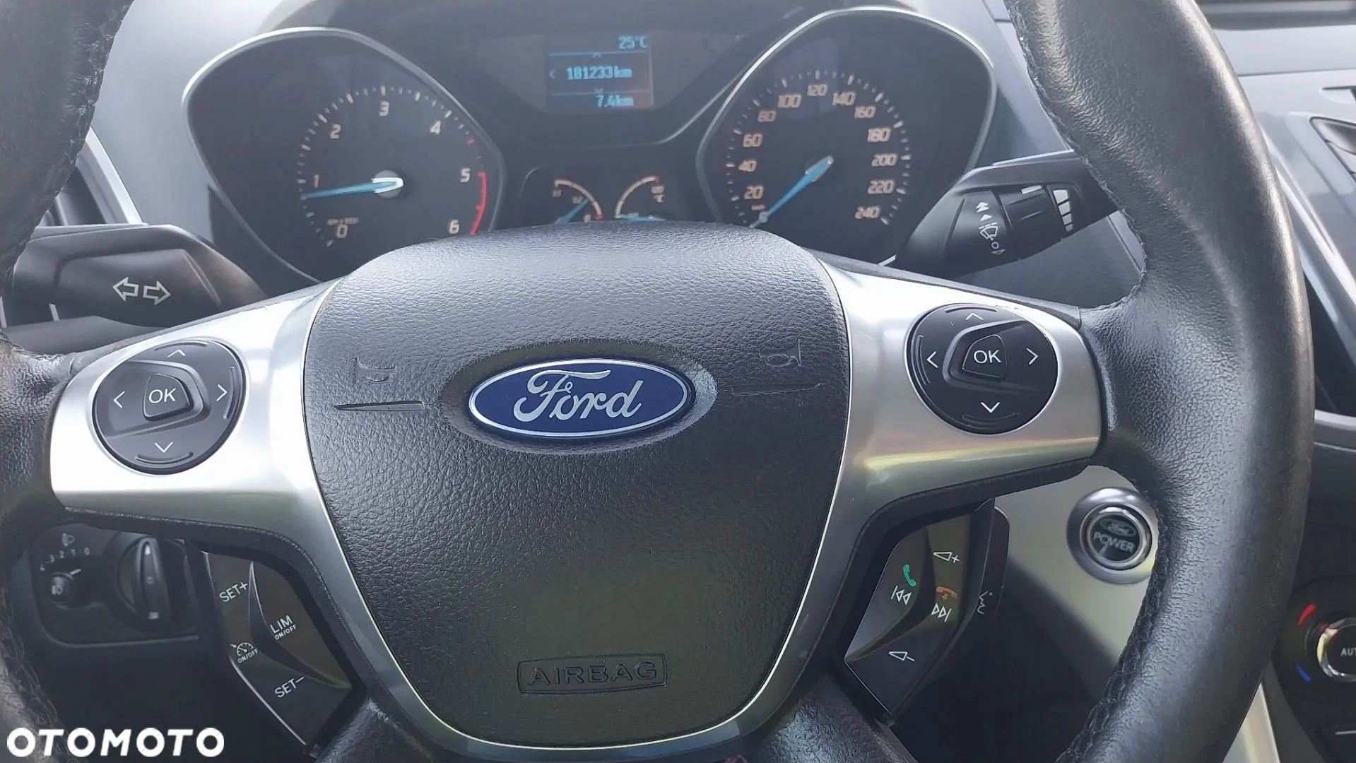 Ford C-MAX - 18
