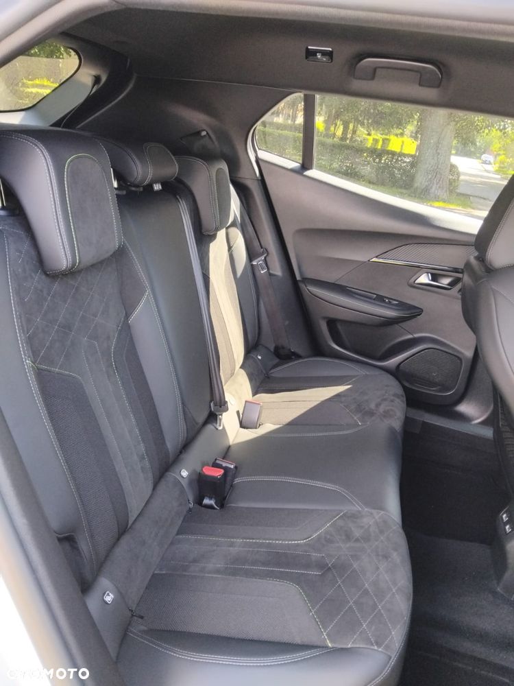 Peugeot 2008 2021 photo 5