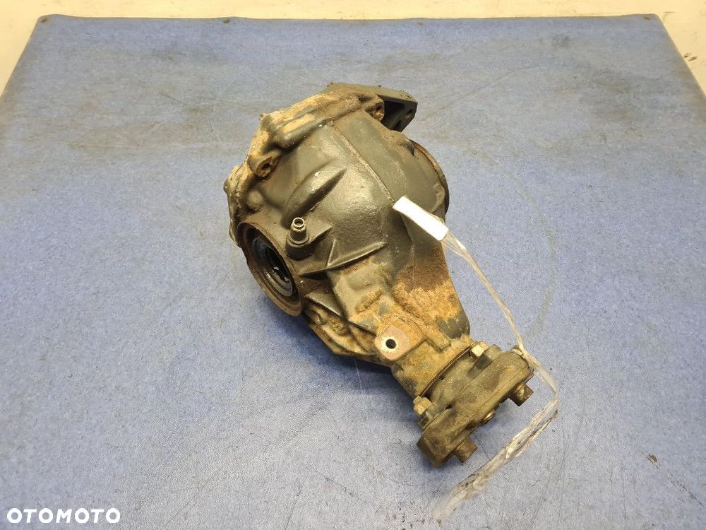 MERCEDES W203 LIFT 3.2 CDI MOST TYLNY 2;47 A2033510508 - 1