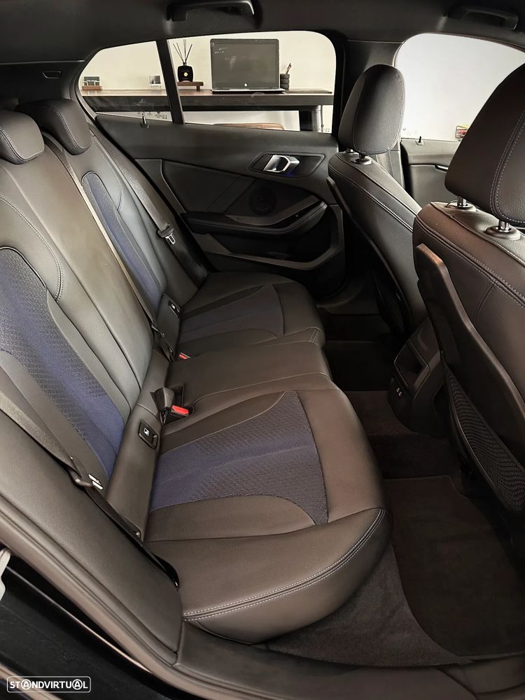 BMW 116 d Pack Essence - 17