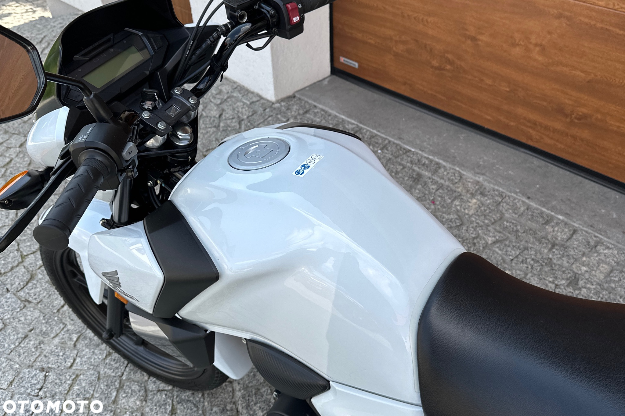 Honda CBF - 19
