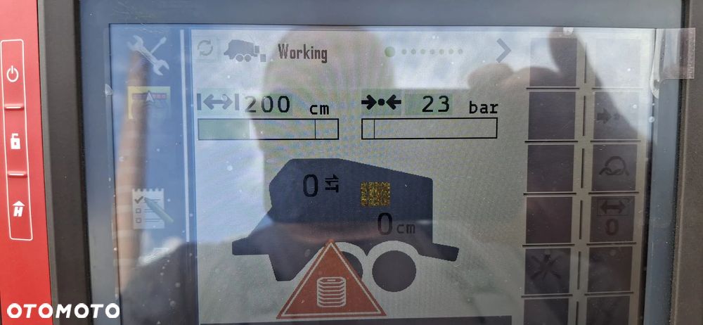 Claas 620 tys netto Claas Quadrant 4200 - 24