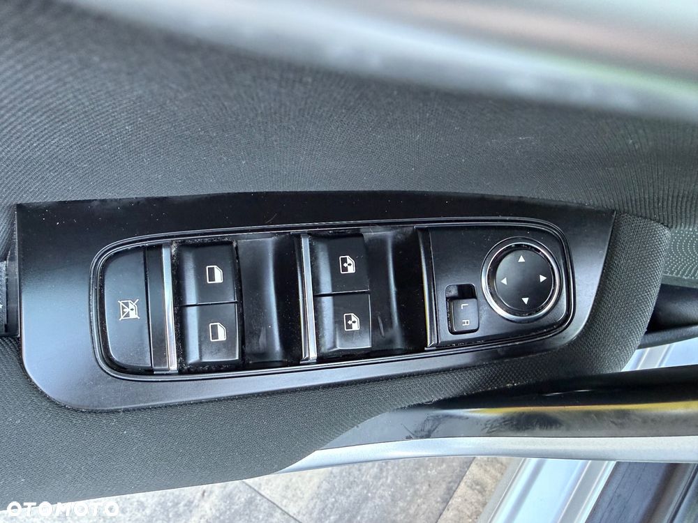 Kia Ceed 1.5 T-GDI M - 37