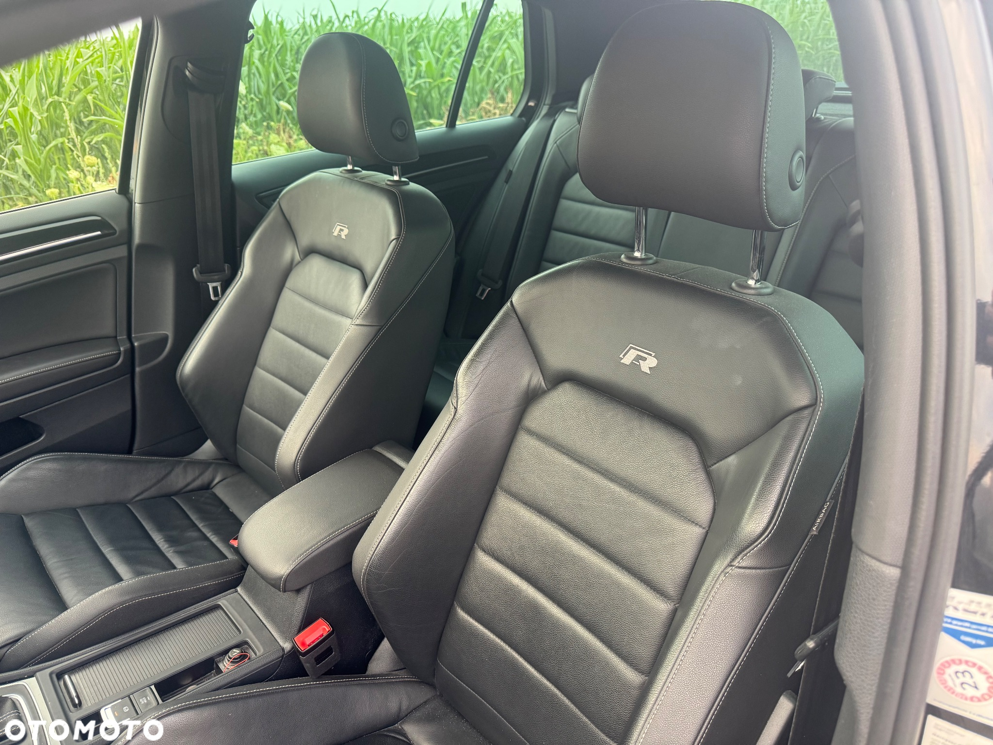 Volkswagen Golf VII 2.0 TSI BMT 4Mot R DSG - 8