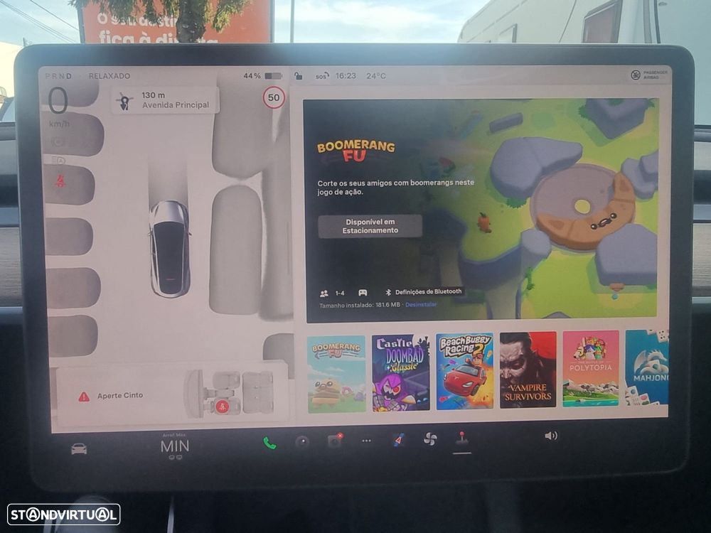 Tesla Model Y - 8