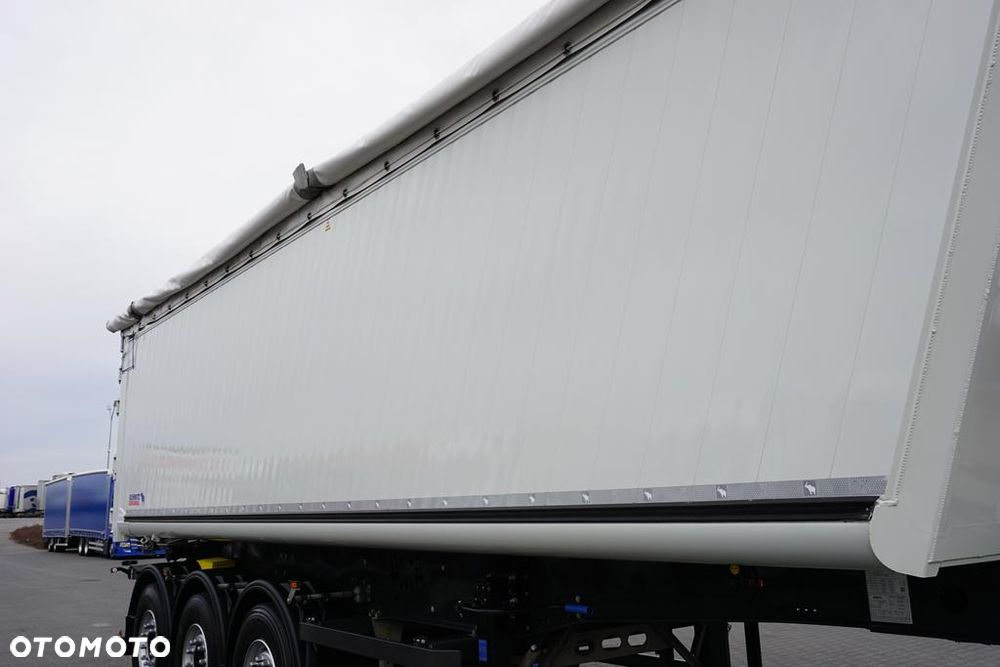 Schmitz Cargobull / WYWROTKA / 45 M3 / OŚ PODNOSZONA / JAK NOWA - 21