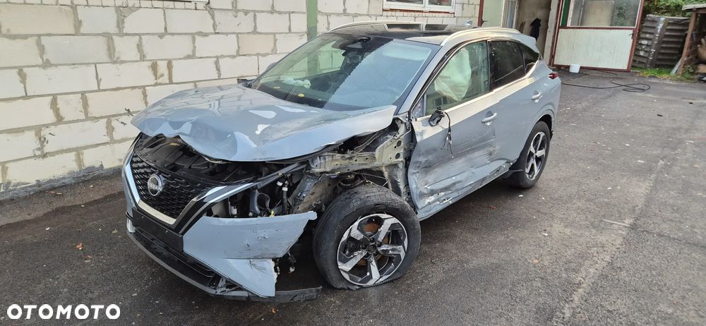 Nissan Qashqai - 4
