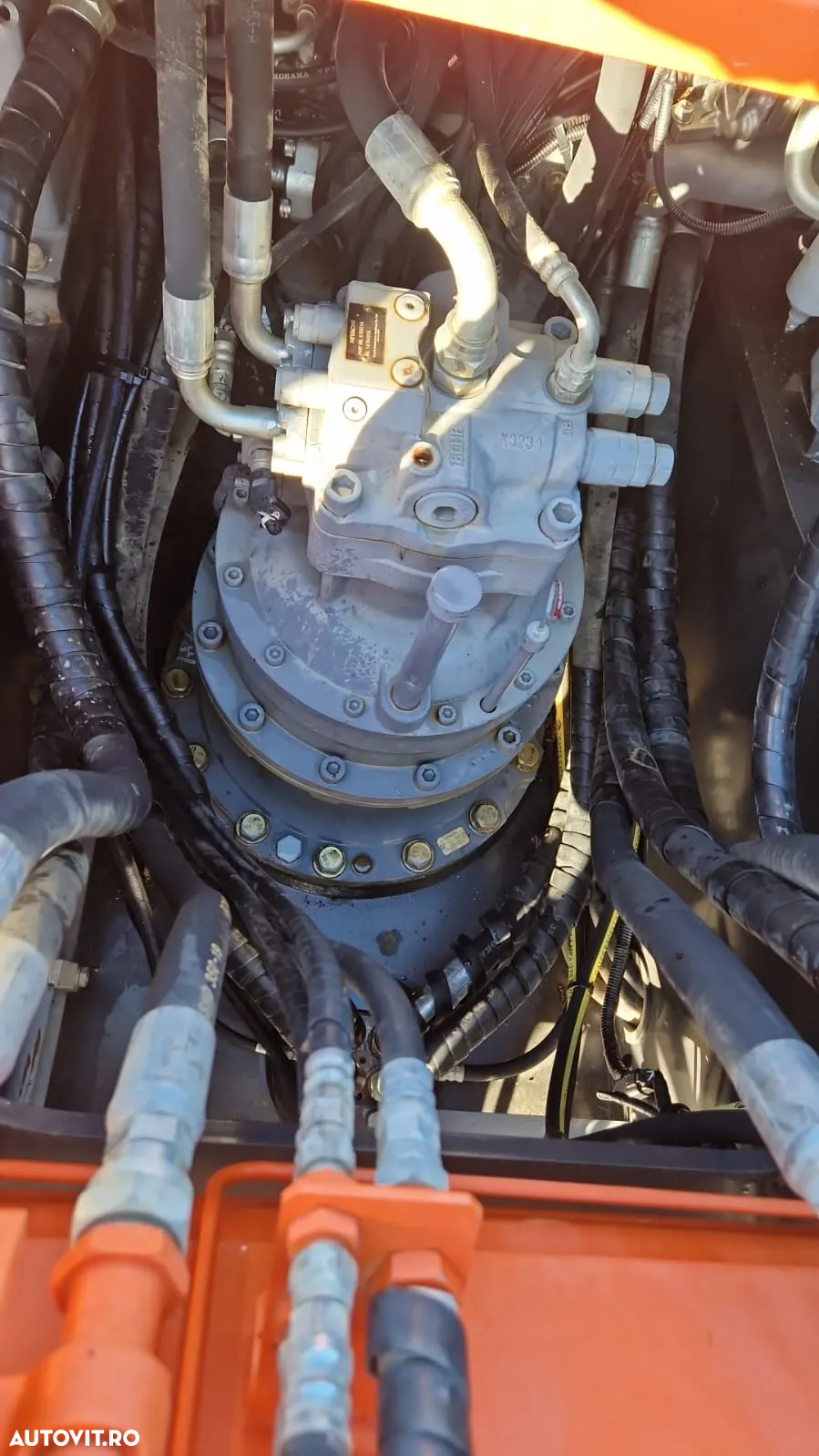 Hitachi ZX 290LCN-5B - 14