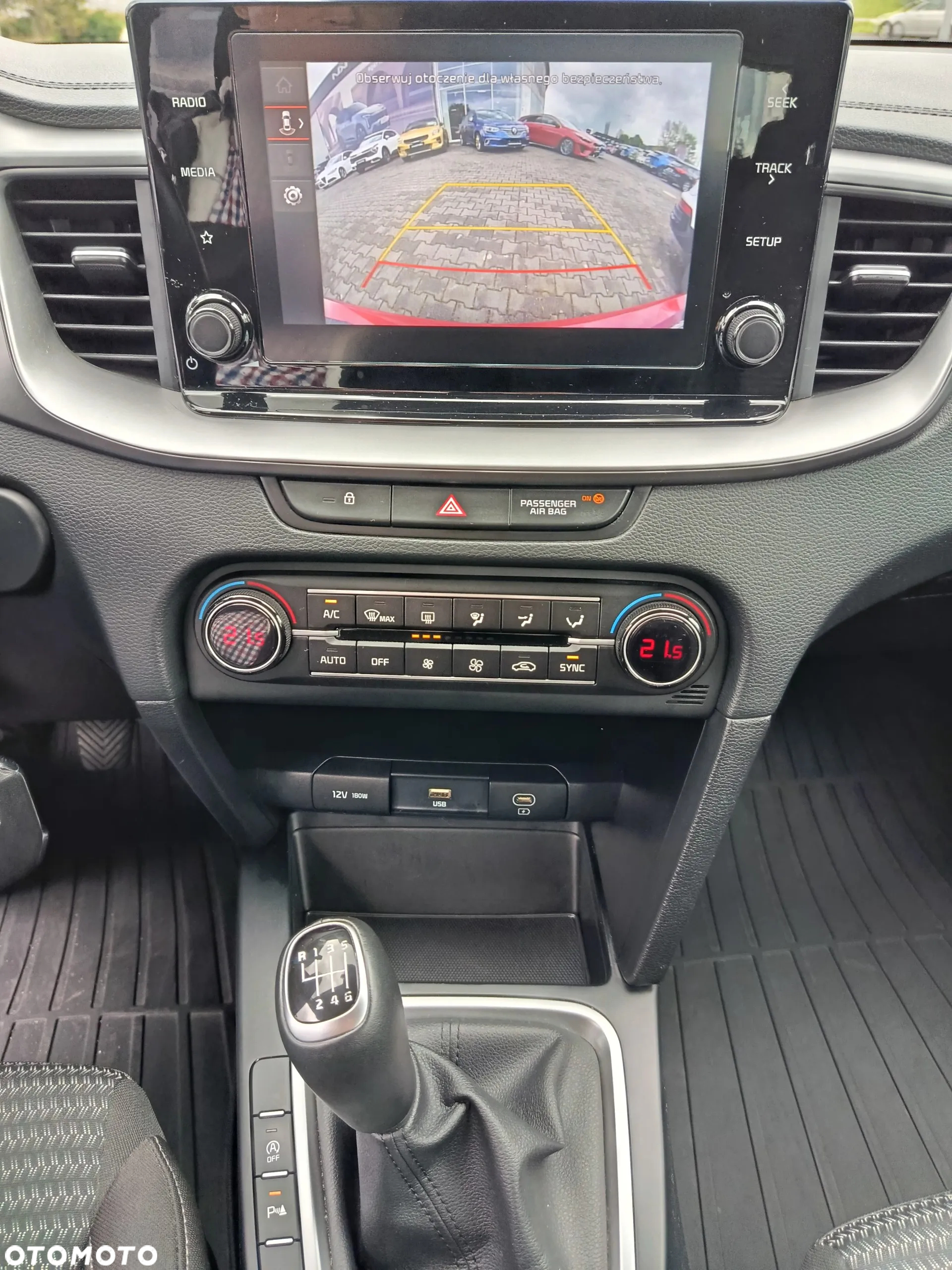 Kia Ceed 1.5 T-GDI M - 13