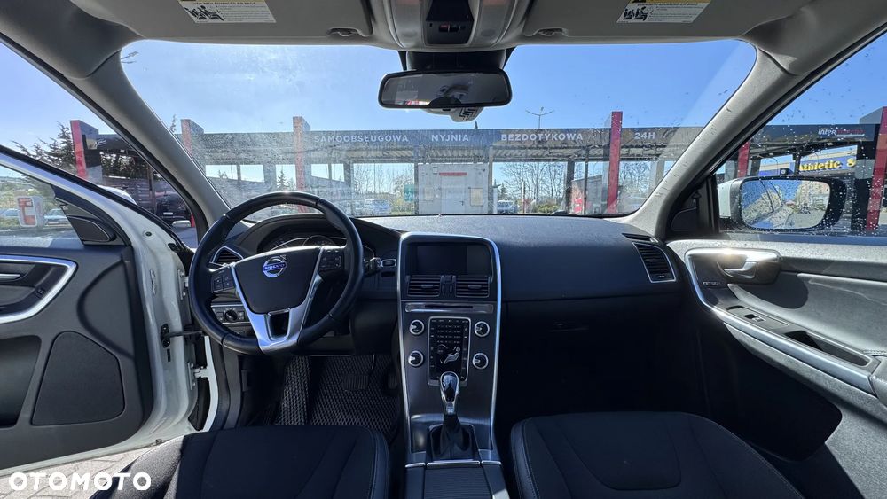 Volvo XC 60 - 8