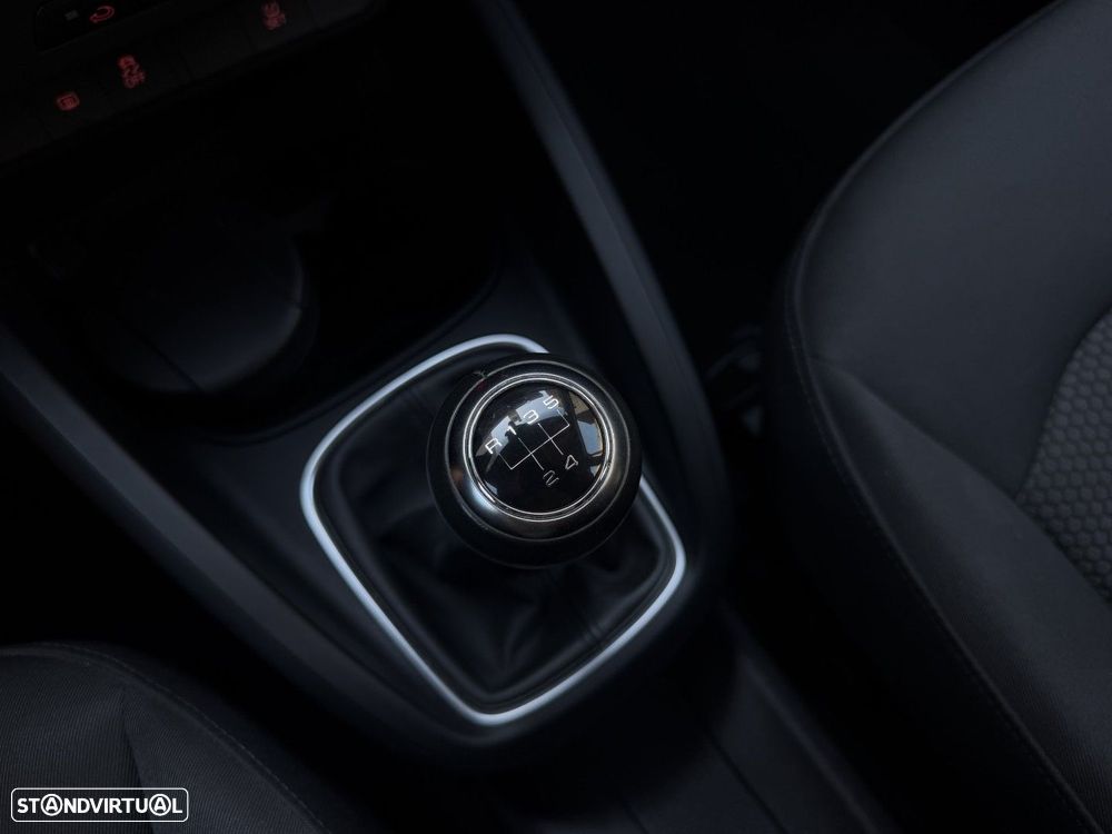 Audi A1 Sportback 1.6 TDI S-line - 32