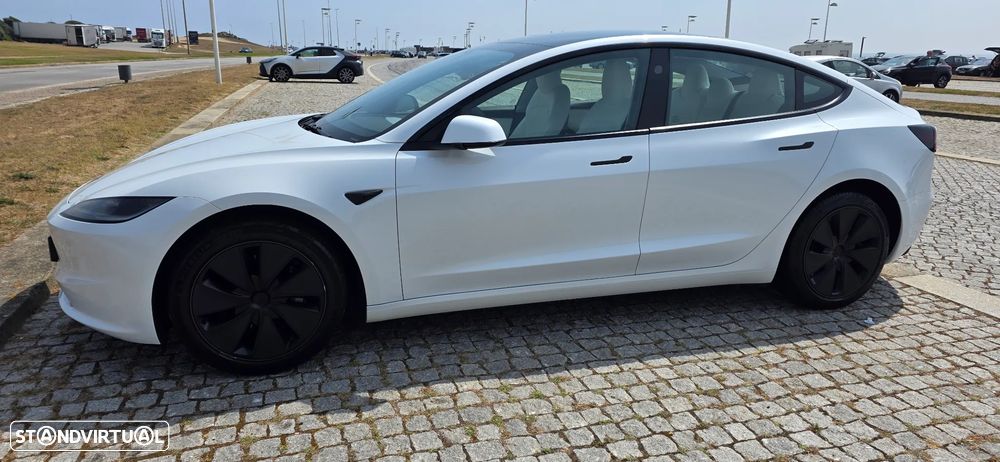 Tesla Model 3 Tração Traseira - 20