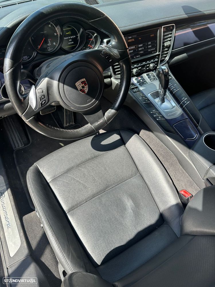 Porsche Panamera Platinum Edition - 10