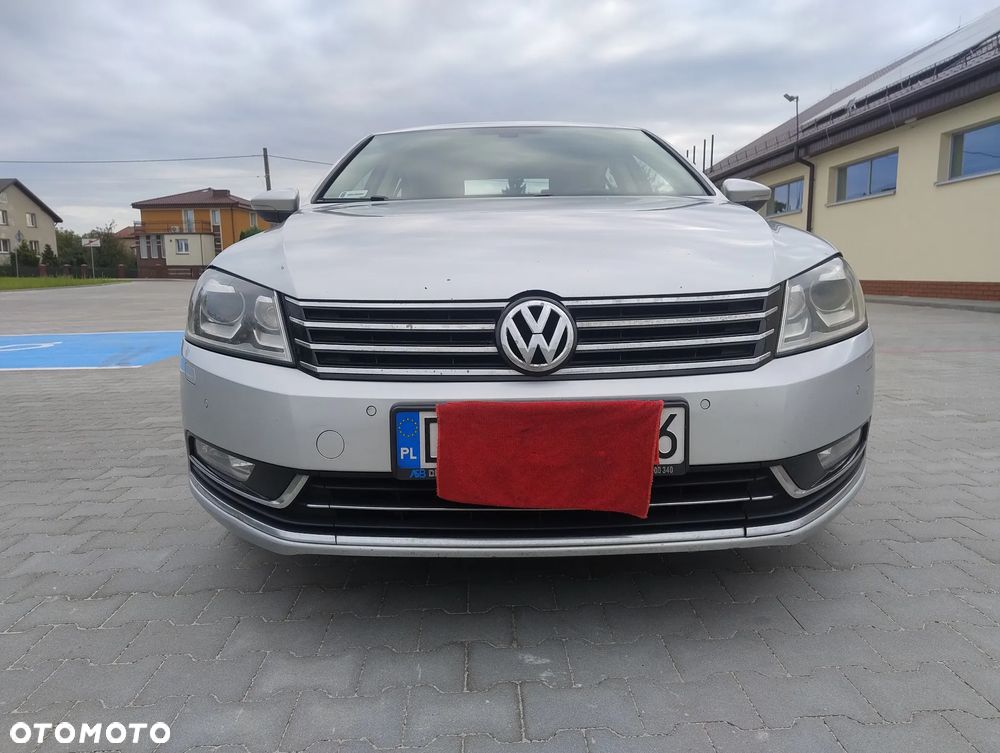 Volkswagen Passat 2.0 TDI Highline DSG - 12