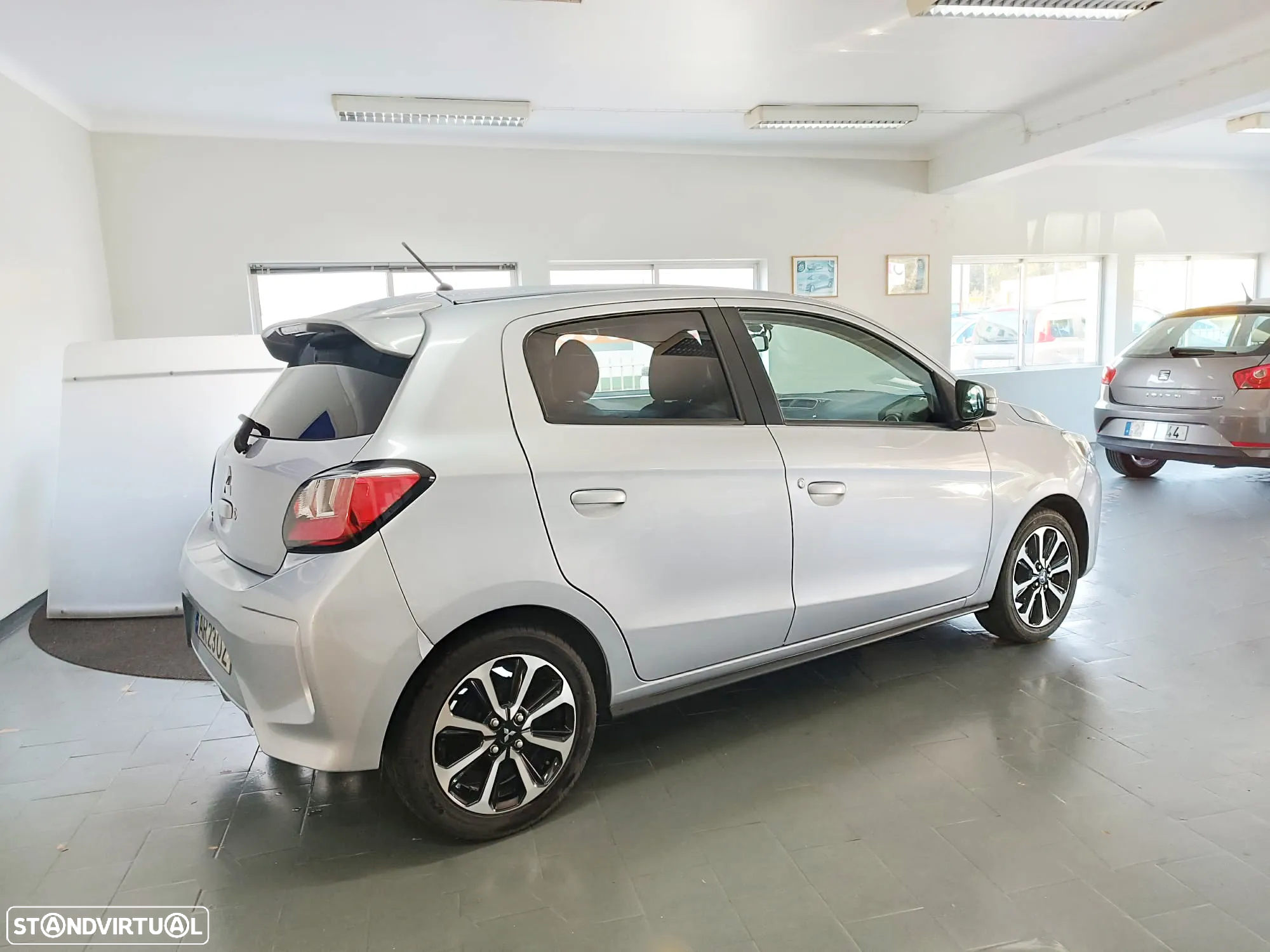 Mitsubishi Space Star 1.2 Intense - 6