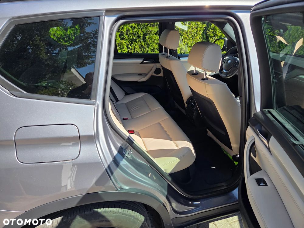BMW X3 xDrive28i - 10