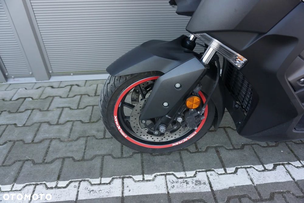 Yamaha X-max - 22
