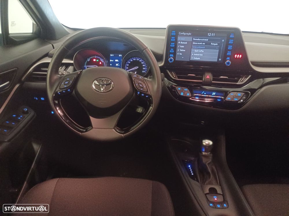 Toyota C-HR - 12