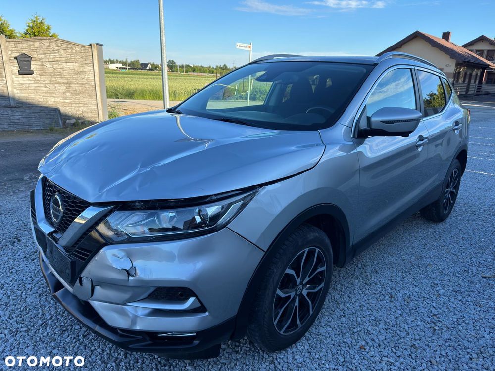 Nissan Qashqai 1.3 DIG-T N-Connecta - 2