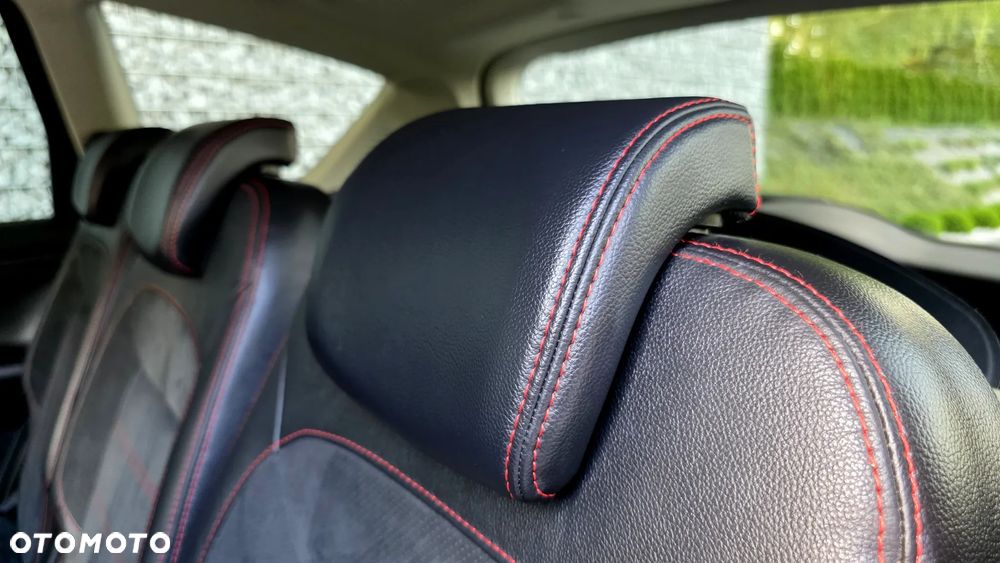 Ford S-Max 2.0 TDCi Titanium - 29