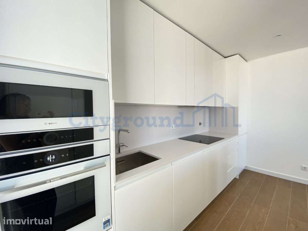 Apartamento T3 em condomínio de luxo em frente à praia - Grande imagem: 4/27