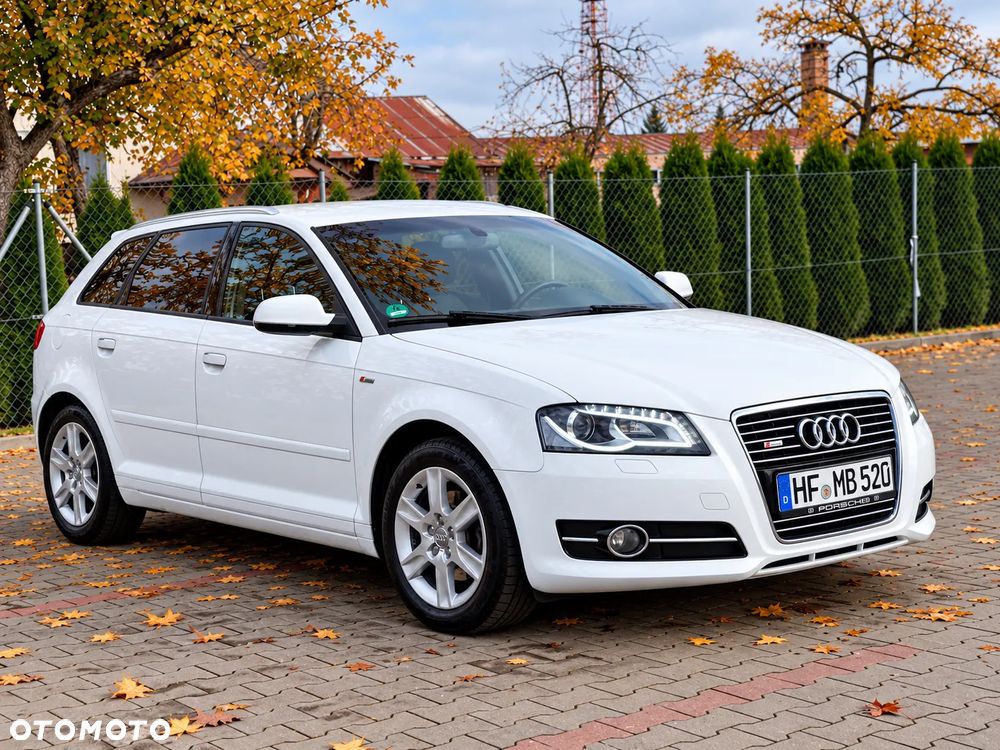 Audi A3 Sportback 2013 photo 2