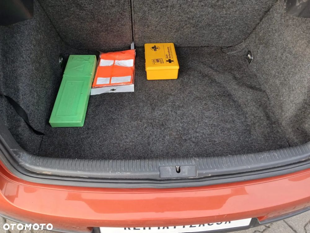 Volkswagen Golf 1.4 Goal - 4