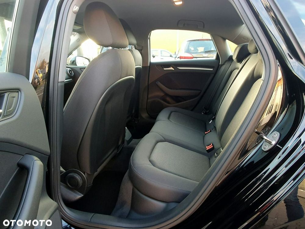 Audi A3 Limousine - 18