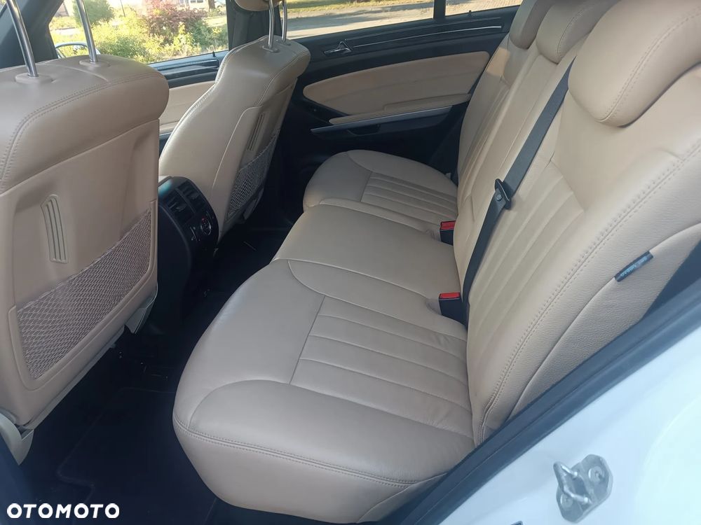 Mercedes-Benz ML 500 4Matic 7G-TRONIC Edition 10 - 14