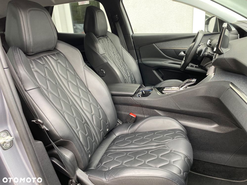 Peugeot 3008 1.6 PureTech Hybrid PHEV Allure Pack S&S EAT8 - 25