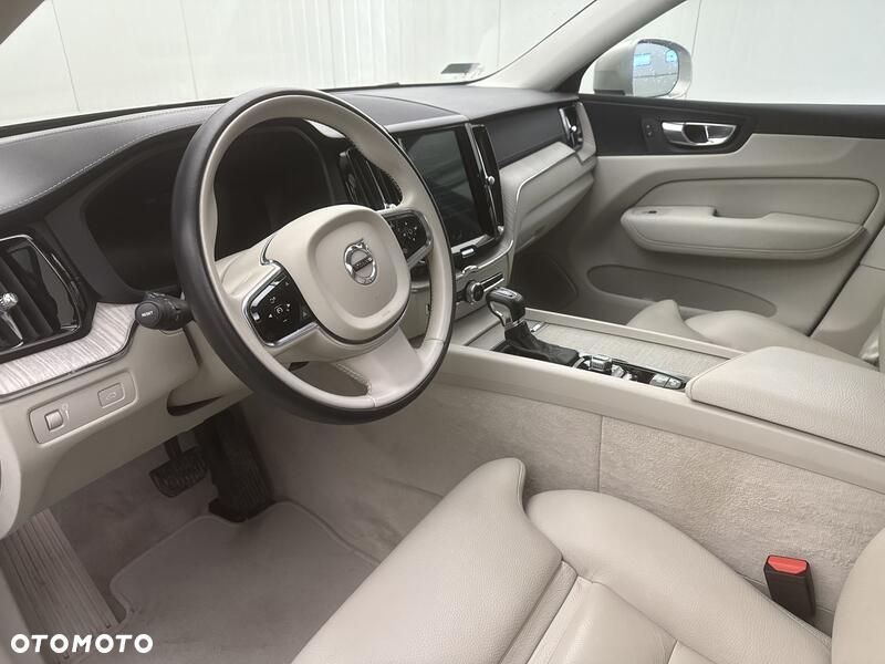 Volvo XC 60 T4 Inscription - 10