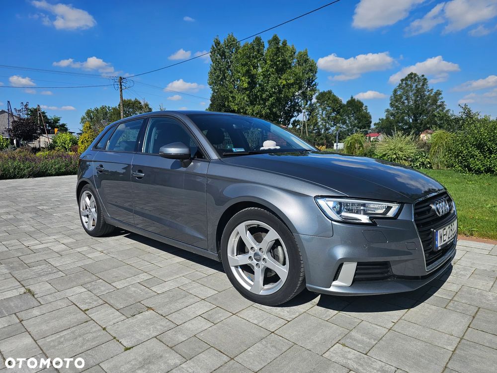 Audi A3 Sportback - 13