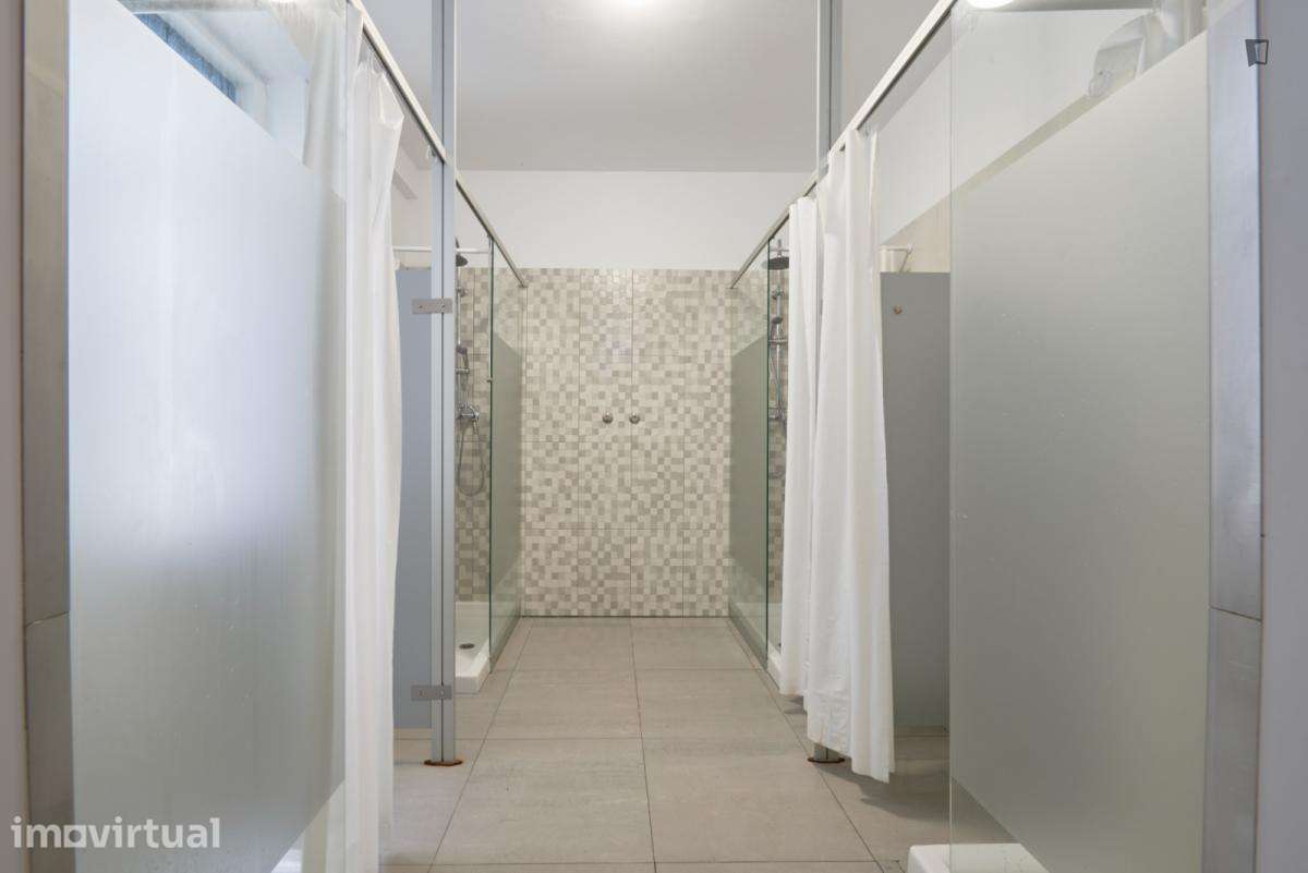Quarto - localizado em Entrecampos Lisbon - Grande imagem: 3/12