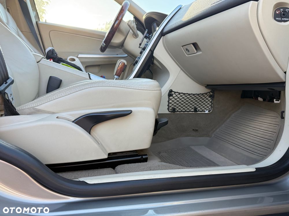 Volvo XC 60 - 17