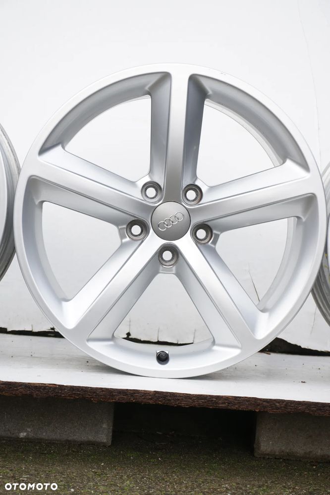 Audi 5x112 18 8J et47 A4 A6 A8 - 5