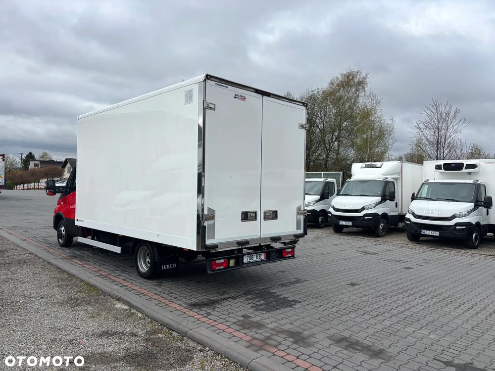 Iveco DAILY 50c16 50C15 50C17 35C14 35C15 35C17 35C18 70C17 72C15 70C18 Izoterma Chłodnia  9/8 euro palet - 4