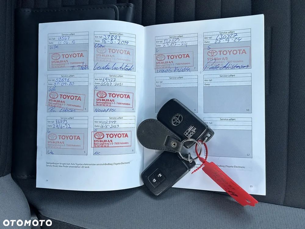 Toyota Auris 1.8 VVT-i Hybrid Automatik Executive - 11