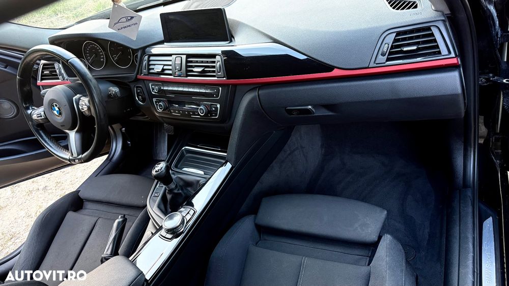 BMW Seria 3 320d xDrive Sport Line - 11