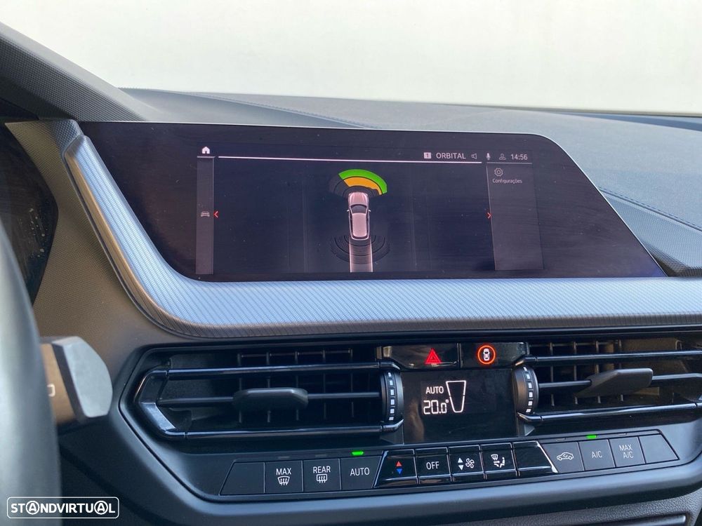 BMW 116 d Pack Desportivo M Auto - 8