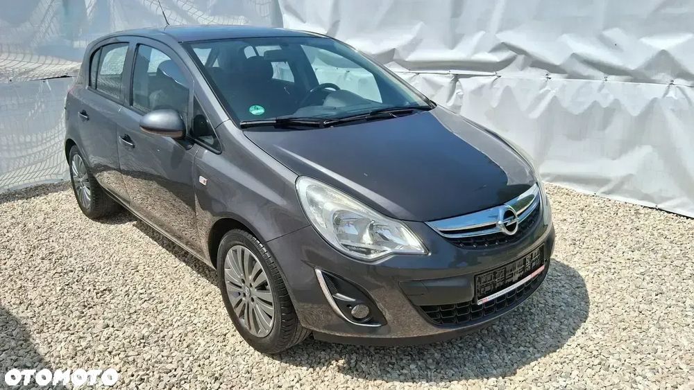 Opel Corsa 1.2 16V Color Edition