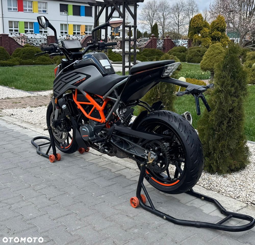 KTM Duke - 5