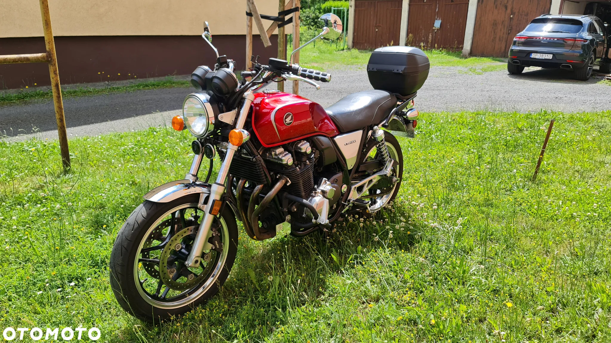 Honda CB - 2