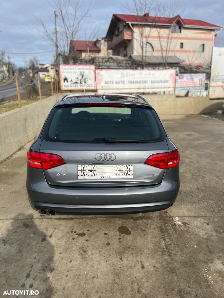 Audi A4 2.0 TDI DPF S line Sportpaket - 5